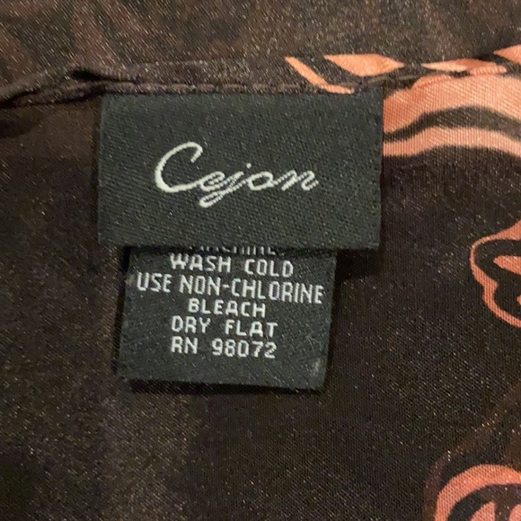 Cejon Scarf - Picture 5 of 7